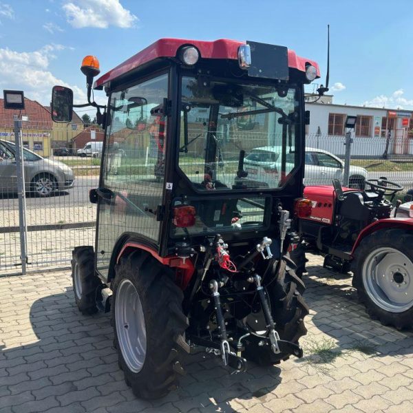 VST 918 s kabínou – Obrázok 4