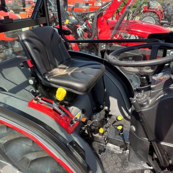 VST 918 s kabínou – Obrázok 7